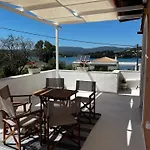 Villa Nisi Gerekou *